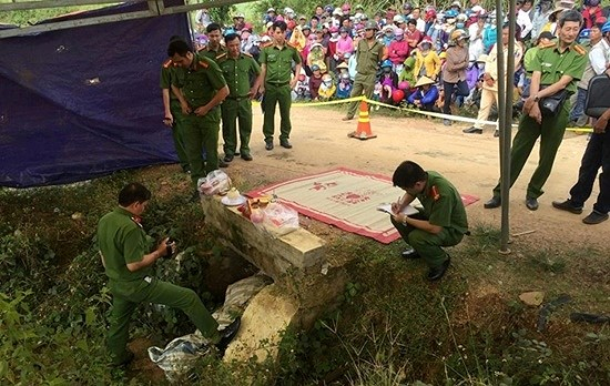 Hiện trường ph&aacute;t hiện x&aacute;c nạn nh&acirc;n.