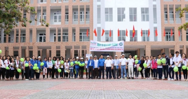 Bà Rịa – Vũng Tàu:  Hàng nghìn sinh viên tham gia chương trình “Ngày Đi bộ vì Môi trường”