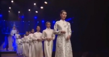 Chiêm ngưỡng nét áo dài xưa trong bộ sưu tập Bóng hình