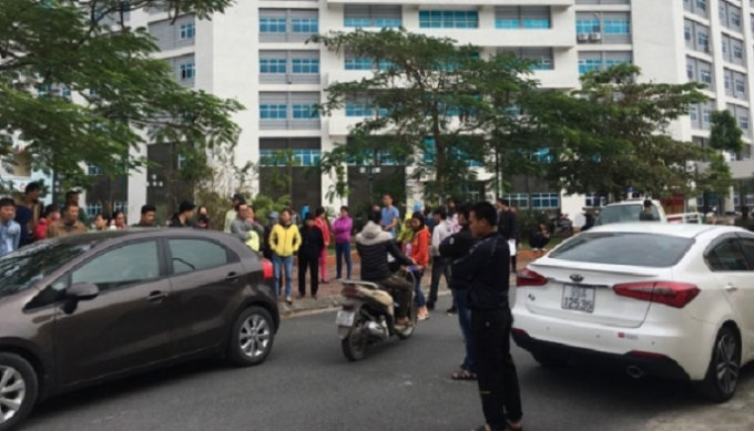 Sự việc xảy ra khiến cho c&aacute;c gia đ&igrave;nh nạn nh&acirc;n bức x&uacute;c.