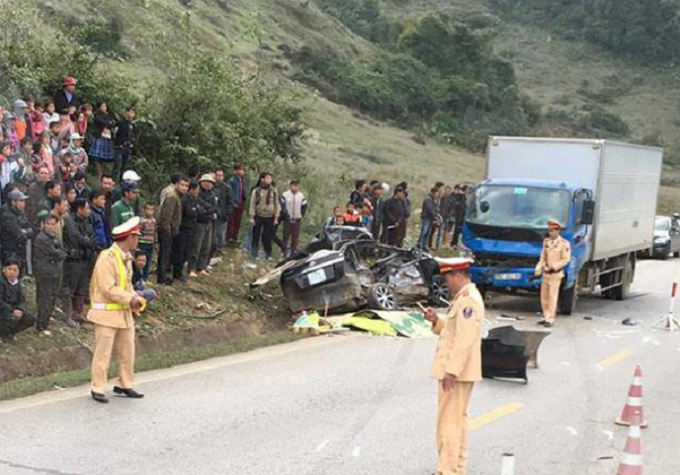 Sau khi xảy ra tai nạn, cơ quan chức năng kiểm tra anh Khui ph&aacute;t hiện trong hơi thở c&oacute; nồng độ cồn.