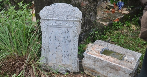 Huế: Lăng mộ mẹ vua Dục Đức bị xới tung, có phải để trộm mộ?