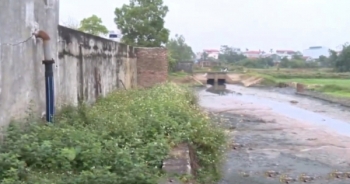 Thời sự 9h ngày 22/11/2017: Hàng nghìn hộ dân tại Hà Nội dùng nước nhiễm thạch tín