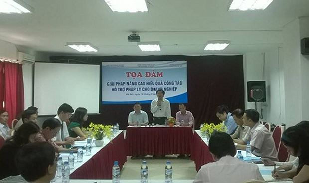 Tiếp tục tăng cường năng lực hỗ trợ ph&aacute;p l&yacute; cho doanh nghiệp