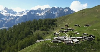 Thị trấn miền quê xinh đẹp trả tiền cho người dân đến ở