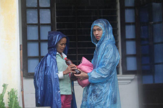 Ph&aacute;p luật Plus đồng h&agrave;nh với b&agrave; con v&ugrave;ng lũ Quảng Điền, tỉnh Thừa Thi&ecirc;n Huế