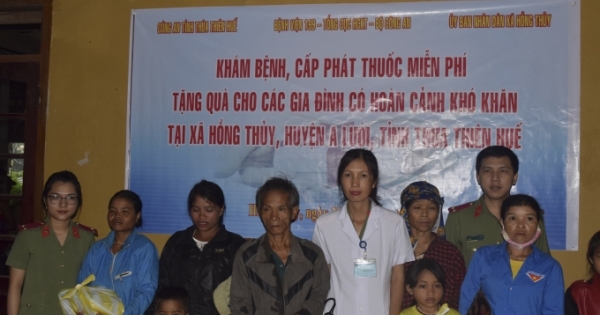 Bệnh viện 199 – Bộ Công an khám bệnh và cấp phát thuốc miễn phí tại xã vùng cao A Lưới