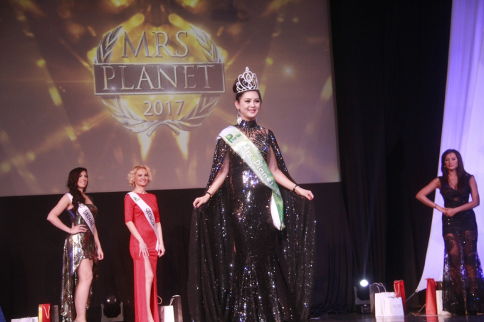 Vợ diễn vi&ecirc;n Th&agrave;nh Được đạt giải &Aacute; hậu 1 tại cuộc thi Mrs. Planet 2017