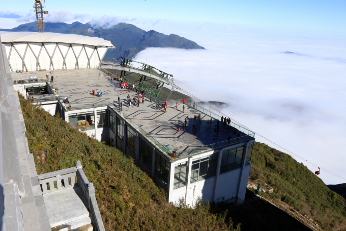 Sa Pa (L&agrave;o Cai): Tuyệt t&igrave;nh cốc tr&ecirc;n đỉnh Fansipan