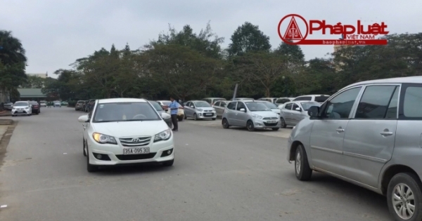 Thanh Hóa: Phải nộp phí khi qua cổng bệnh viện