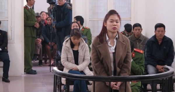 Mâu thuẫn tình cảm, cô gái trẻ đâm chết người yêu tại nhà