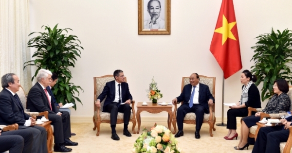 Thủ tướng Nguyễn Xuân Phúc tiếp lãnh đạo các tập đoàn Pháp, Australia