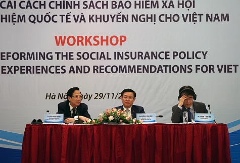 Ph&oacute; Thủ tướng Vương Đ&igrave;nh Huệ dự Hội thảo về ch&iacute;nh s&aacute;ch BHXH