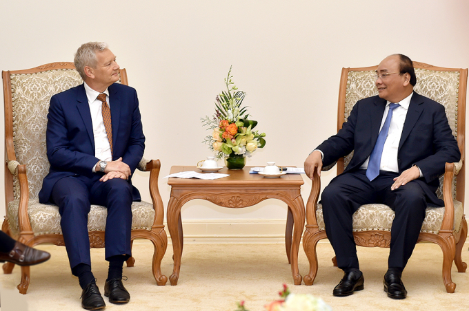 Thủ tướng Nguyễn Xu&acirc;n Ph&uacute;c tiếp l&atilde;nh đạo c&aacute;c tập đo&agrave;n Ph&aacute;p, Australia