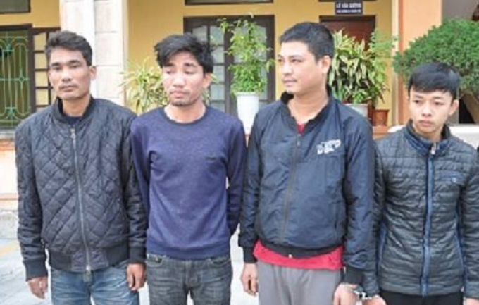 Nh&oacute;m đối tượng tại cơ quan c&ocirc;ng an.