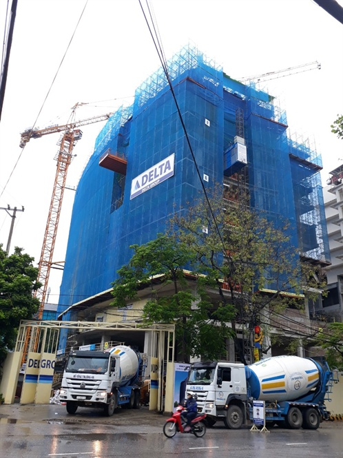 C&ocirc;ng tr&igrave;nh kh&aacute;ch sạn Ho&agrave;ng Gia &ndash; Royal hotel thi c&ocirc;ng 1 năm mới c&oacute; giấy ph&eacute;p.