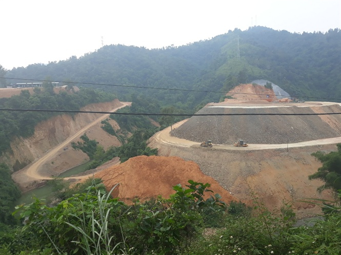 Thủy điện Bạch Đằng chưa ho&agrave;n thiện về ĐTM,&nbsp;giải ph&oacute;ng mặt bằng&nbsp;nhưng đ&atilde; thi c&ocirc;ng.