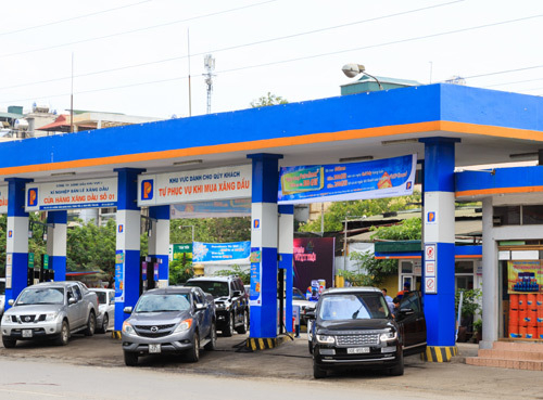 Tập đo&agrave;n Xăng dầu Việt Nam (Petrolimex) nộp ng&acirc;n s&aacute;ch 31.046 tỷ đồng