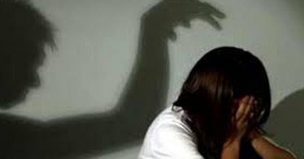 Đắk Lắk: Lợi dụng người lớn vắng nhà, hiếp dâm bé gái nhiều lần