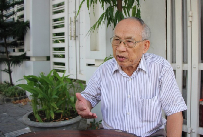 Cử tri Đặng V&acirc;n l&agrave; người rất nhiều lần chất vấn đo&agrave;n đại biểu HĐND TP Đ&agrave; Nẵng về&nbsp;biệt phủ tr&aacute;i ph&eacute;p&nbsp;của &ocirc;ng Ng&ocirc; Văn Quang. Ảnh: TẤN VIỆT.