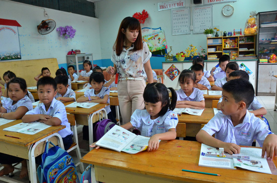 Hơn 160.000 gi&aacute;o vi&ecirc;n tiểu học sẽ được n&acirc;ng chuẩn Ảnh: TẤN THẠNH