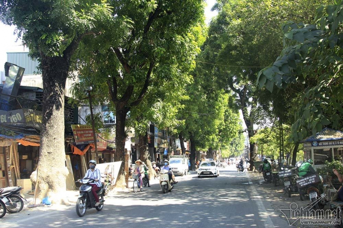 C&aacute;c hộ d&acirc;n nằm trong diện giải tỏa giải ph&oacute;ng mặt bằng được bố tr&iacute; t&aacute;i định cư tại KĐT Nam Trung Y&ecirc;n, khu t&aacute;i định cư Trung H&ograve;a - Nh&acirc;n Ch&iacute;nh, dự &aacute;n nh&agrave; ở cho c&aacute;n bộ Bộ C&ocirc;ng an...