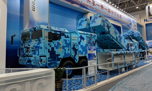 M&ocirc; h&igrave;nh xe ph&oacute;ng của tổ hợp CM-401 tại triển l&atilde;m Chu Hải 2018. Ảnh:&nbsp;Livejournal.