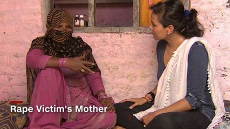 Mẹ của nạn nh&acirc;n v&ocirc; c&ugrave;ng chua x&oacute;t khi thuật lại vụ việc