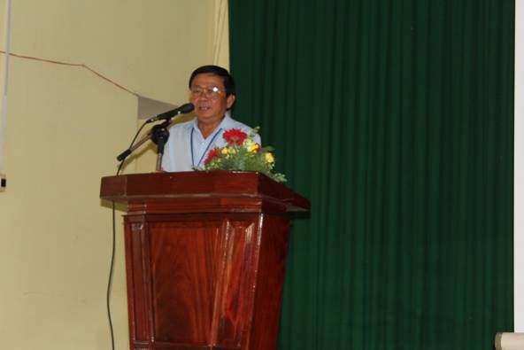 B&igrave;nh Phước B&aacute;c sĩ Phan Thanh Dũng- Chi cục trưởng Chi cục An to&agrave;n vệ sinh thực phẩm ph&aacute;t biểu tại lớp tập huấn