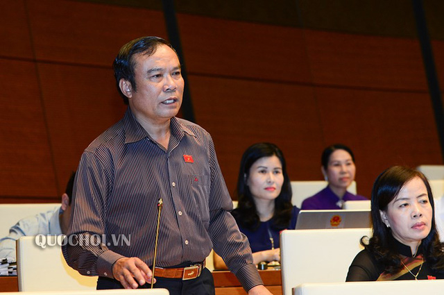 Đại biểu Nguyễn B&aacute; Sơn đo&agrave;n TP Đ&agrave; Nẵng n&oacute;i về vụ l&aacute;i xe container bị phạt 6 năm t&ugrave;.