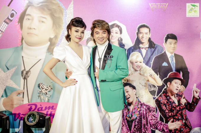 Đ&agrave;m Vĩnh Hưng trẻ trung vượt tuổi, xuất hiện chuẩn nam thần trong buổi ra mắt MV