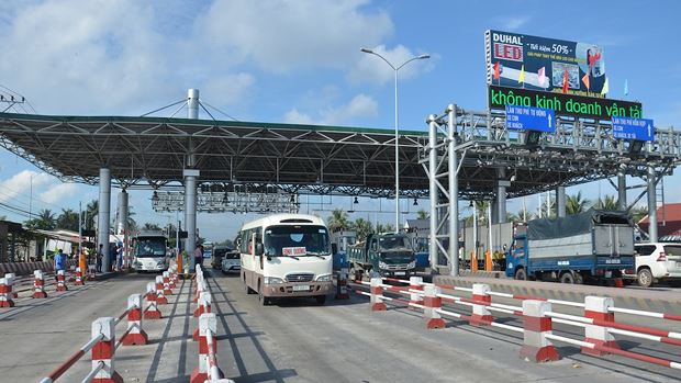 Thủ tướng chỉ đạo xử l&yacute; tồn tại, bất cập trong c&aacute;c dự &aacute;n BOT. (Ảnh: Quang Minh)