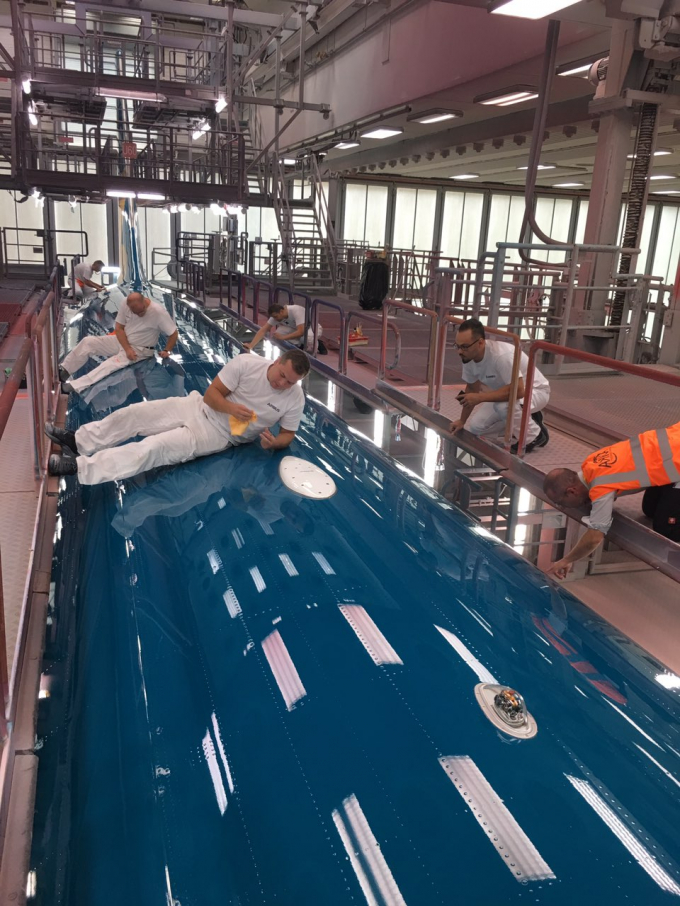 Từ nhiều th&aacute;ng nay, c&aacute;c kỹ sư của Airbus đ&atilde; tập trung ho&agrave;n thiện qu&aacute; tr&igrave;nh sản xuất để kịp b&agrave;n giao t&agrave;u bay A321neo đầu ti&ecirc;n cho Vietnam Airlines theo đ&uacute;ng kế hoạch.&nbsp;