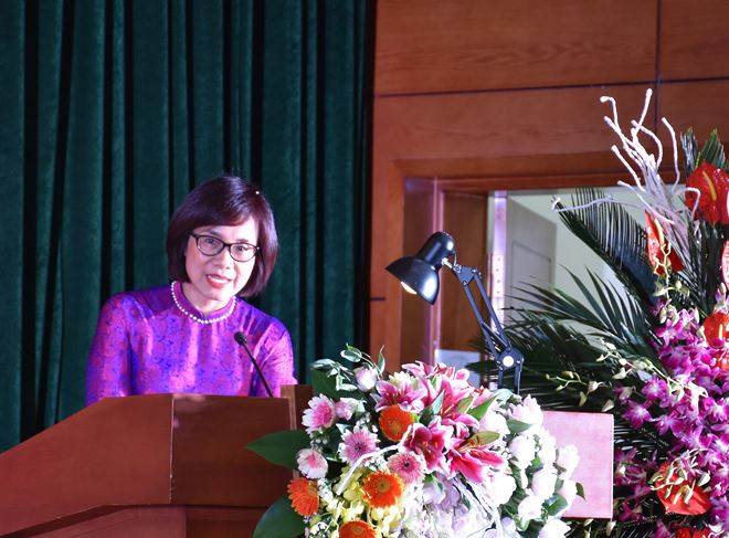 Thứ trưởng Bộ Tư ph&aacute;p Đặng Ho&agrave;ng Oanh ph&aacute;t biểu tại buổi Lễ