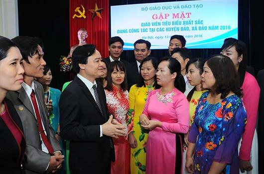 Bộ trưởng Ph&ugrave;ng Xu&acirc;n Nhạ gửi thư ch&uacute;c mừng Ng&agrave;y Nh&agrave; gi&aacute;o Việt Nam 20/11. (Ảnh: Bộ Gi&aacute;o dục v&agrave; Đ&agrave;o tạo)