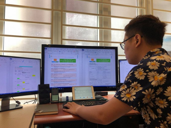 Gi&aacute;o &aacute;n phải được cập nhật li&ecirc;n tục n&ecirc;n thầy gi&aacute;o trẻ kh&ocirc;ng c&oacute; nhiều thời gian cho bản th&acirc;n.