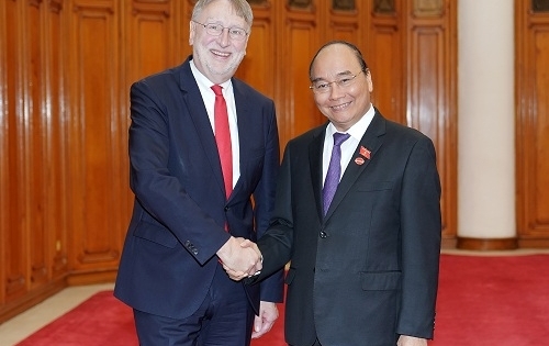 Thủ tướng tiếp đoàn Ủy ban Thương mại quốc tế Nghị viện châu Âu