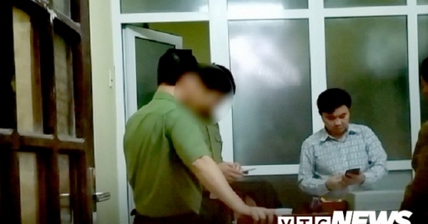 Vì sao Trưởng phòng Cảnh sát kinh tế dùng bằng cấp 3 giả suốt 23 năm mới bại lộ?