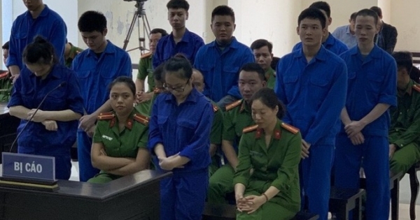 Đãi tiệc cưới bằng ma túy, cô dâu chú rể lĩnh án