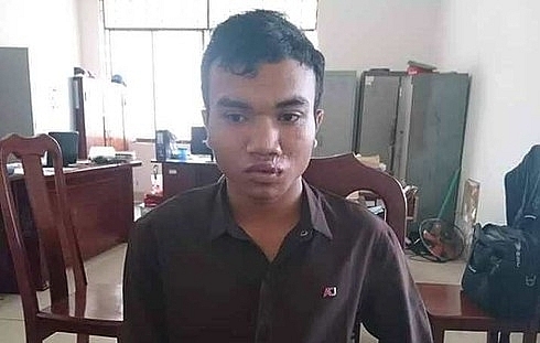 Đang ngủ cùng 2 con, nữ chủ nhà bị kẻ trộm lao vào hiếp dâm