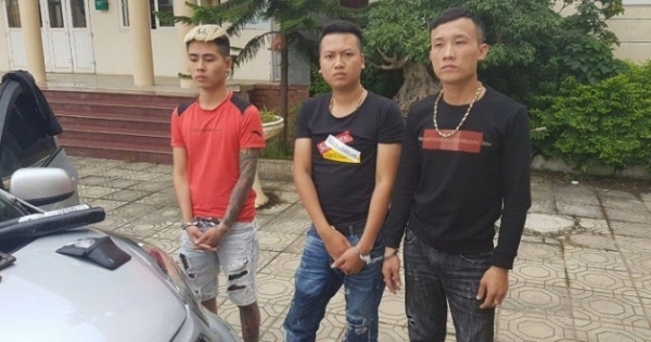 Mang theo ma túy, thanh niên tái mặt khi gặp CSGT