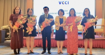 Giao lưu Doanh nhân nữ kết nối - nền kinh tế kết nối: Vị thế của phụ nữ và nữ doanh nhân thời đại 4.0