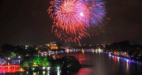Hà Nội bắn pháo hoa 30 quận, huyện dịp Tết Nguyên đán