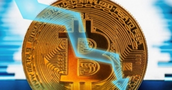 Bitcoin đảo chiều bứt phá