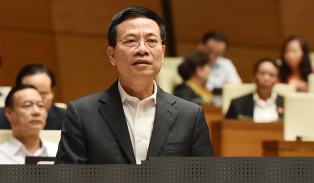 Bộ trưởng Thông tin và Truyền thông Nguyễn Mạnh Hùng. Ảnh: Hoàng Phong
