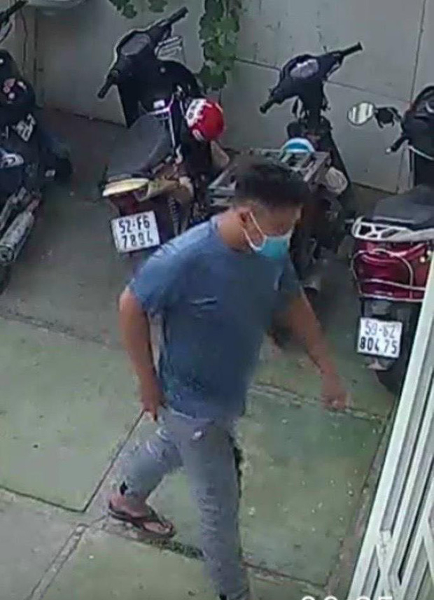 1231967923617313250404237707524362424215583n-16045496413991171917664