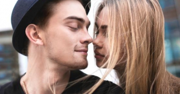 "Cảm ơn anh đã yêu phần xấu xí trong em"