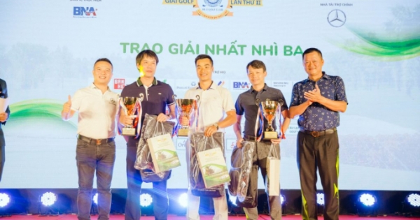 Bế mạc Giải Golf Đại học Luật Hà Nội lần thứ II