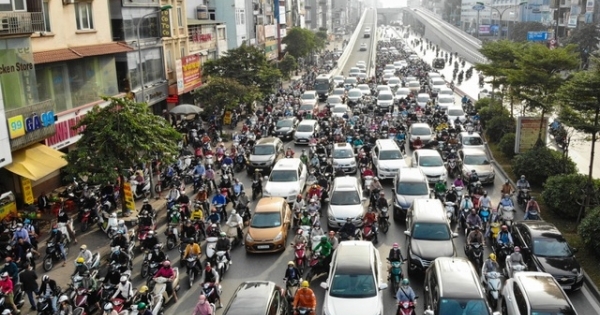 Điều chỉnh phương án phân luồng giao thông ở Ngã Tư Sở - Trường Chinh