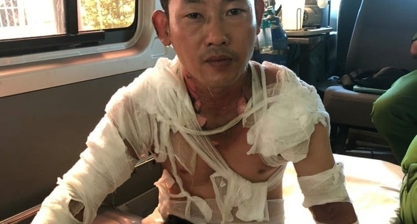 Nợ nần chồng chất, đối tượng liều lĩnh mang xăng đi cướp ngân hàng